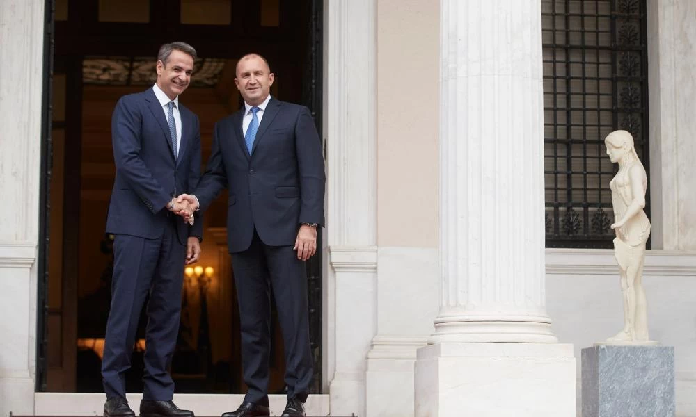 Στην Αθήνα αύριο ο πρόεδρος της Βουλγαρίας, Ρούμεν Ράντεφ